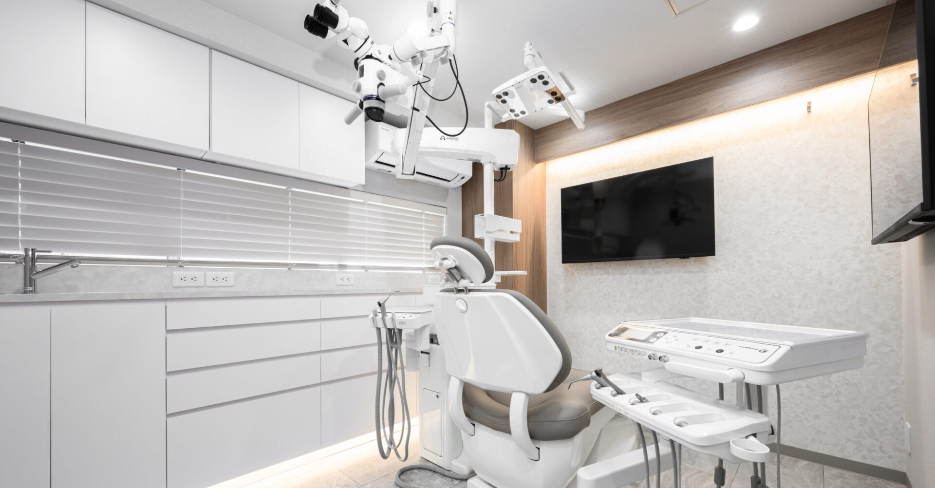 メインビジュアル02（PC）